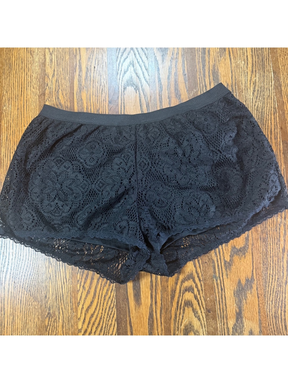 Mimi Chica Black Lace Shorts Size Large Elastic Waist Coquette Party Festival